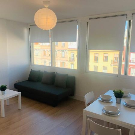 Апартаменты Pisos Con Piscina Barrio Exclusivo-Wizinkcenter Alquiler Temporada Мадрид Экстерьер фото